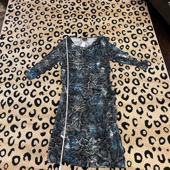 Teal / white/ grey snakeskin dress - Picture 5 of 9